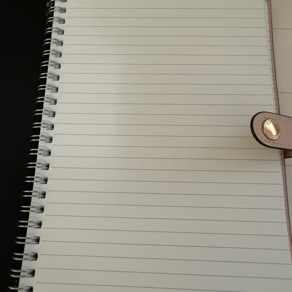 Coach notebook with Rosette print. - Picture 3 of 7